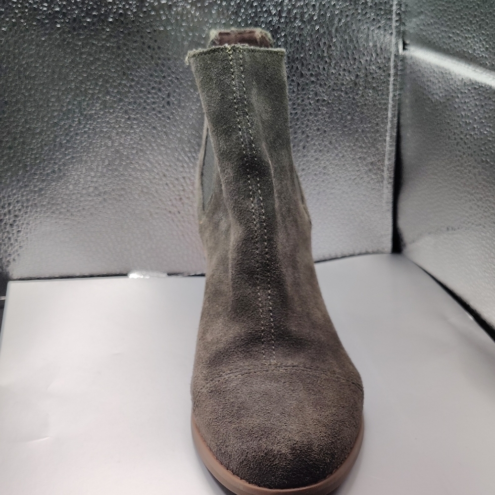Toms Olive Suede Ankle Booties - Picture 2 of 2